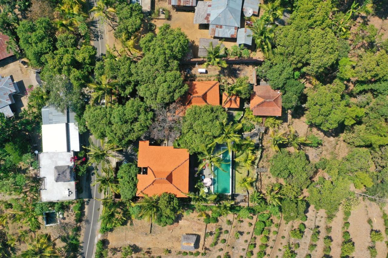 Villa Bantes Mps Kubutambahan  Eksteriør bilde